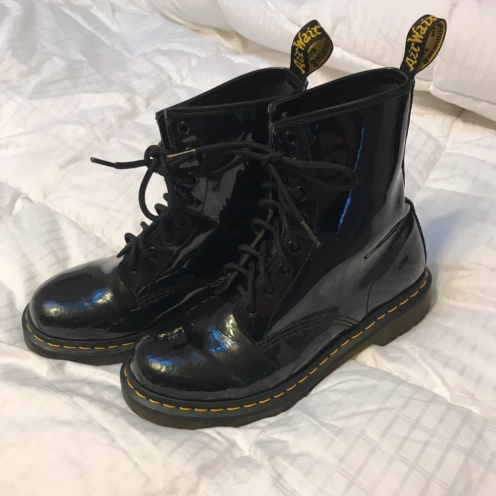 black patent doc martens size women’s size US 8
